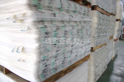 亞克力板材開螺母孔怎么開