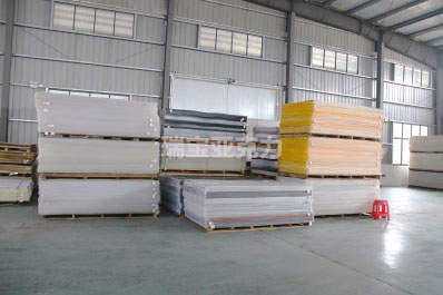 亞克力置物板的優(yōu)缺點