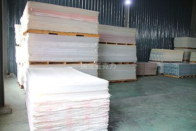 亞克力板材在自然條件下會被分解嗎